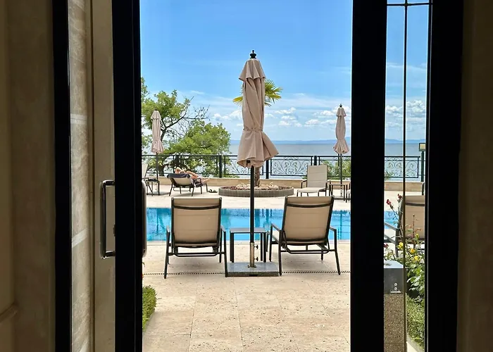 Onyx 1 - Menada * Sveti Vlas