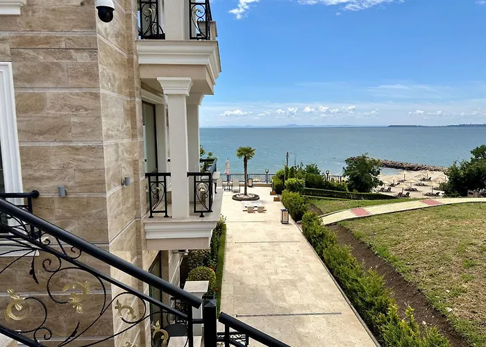 Onyx 1 - Menada Appartement *